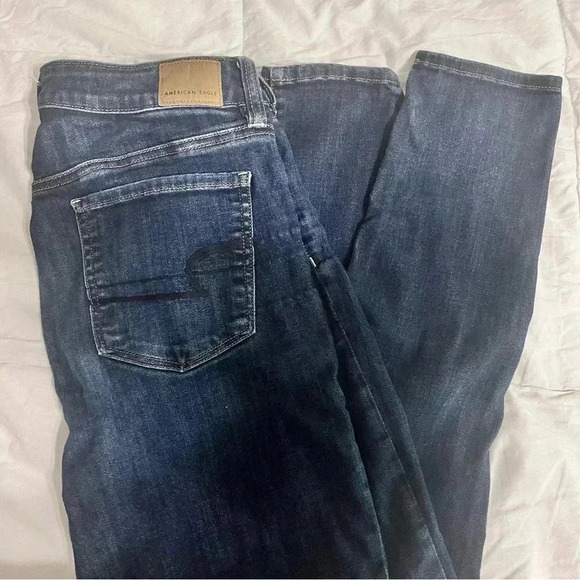 American Eagle Outfitters Hi Rise Jegging Size 12 Long Dark Wash No Distressing - Picture 6 of 8